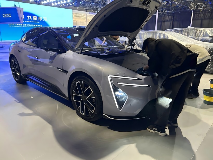 Prieskum miesta na autosalóne v Šanghaji v roku 2025: Avita 06 Spotted, v predaji od 191 900 juanov (obmedzený čas)