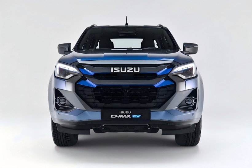 Isuzu vydáva oficiálne obrazy celoelektrického pickupu D-Max EV s dvoma motorovými pohonmi všetkých kolies.